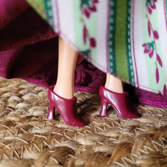 Barbie "The Front Window" Doll - Grolier Special Edition Mattel 2000 - Picture 8 of 9